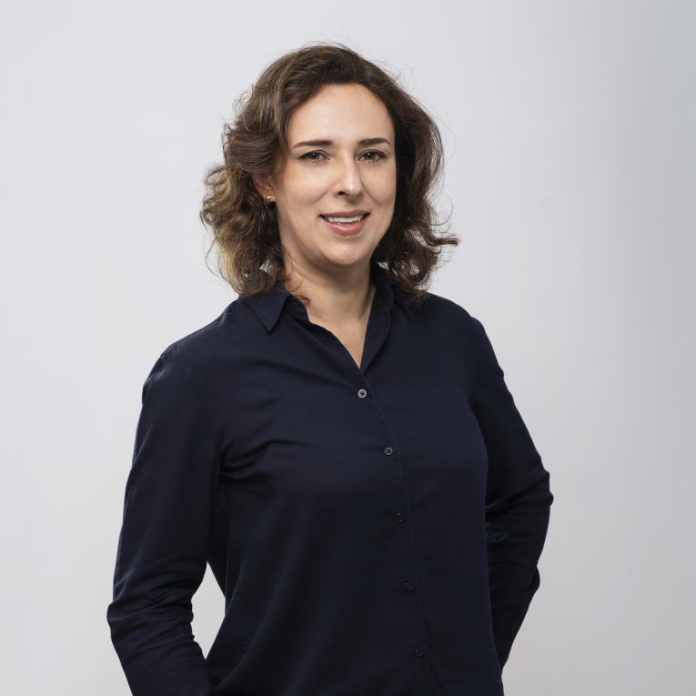 Veronica Baz _ IWD Headshot 2